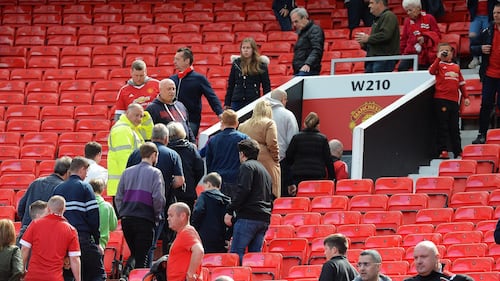 Paura a Manchester, l'evacuazione dell'Old Trafford 20