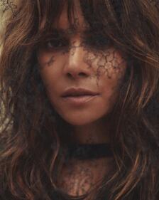 Halle Berry, 50 anni hot: le foto 6
