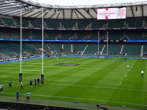 Ai Leoni di Twickenham basta un tempo. L'Italia si sveglia tardi