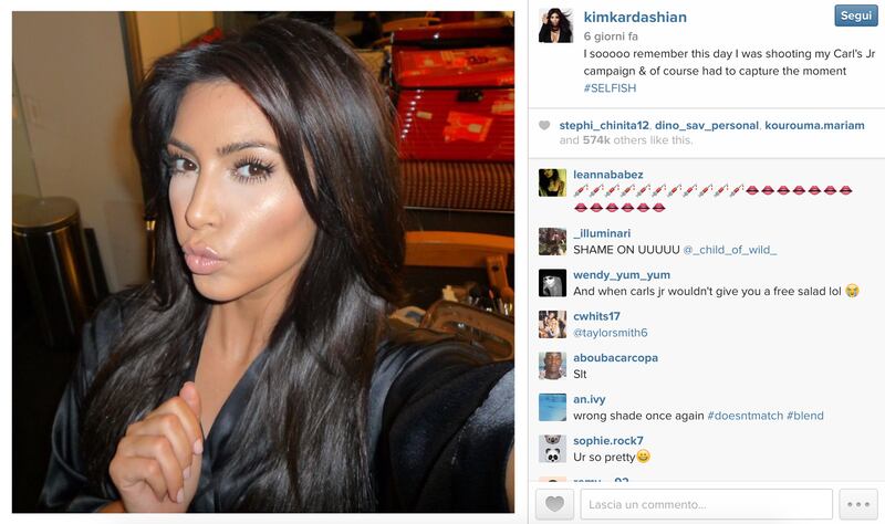 Kim Kardashian realizza un libro di selfie 12