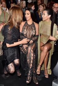 Kim Kardashian, seminuda alla Paris Fashion Week 10