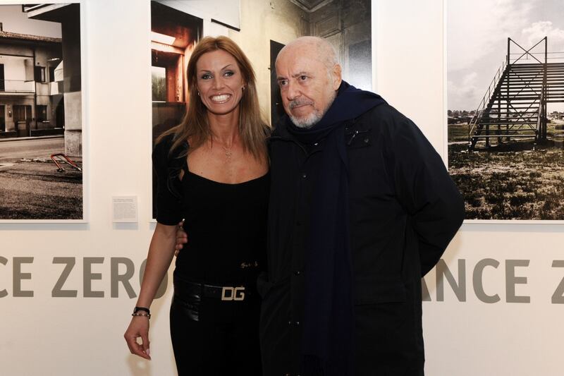 È morto Elio Fiorucci, una vita spesa a servizio della moda 12