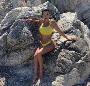 Kim Kardashian e le sorelle in foto 1