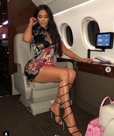 Kim Kardashian hot in cabina armadio: foto 2