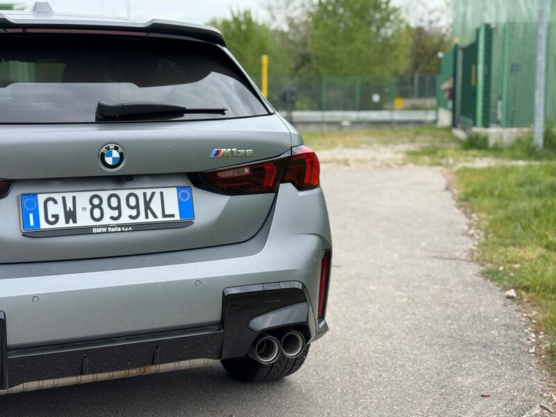 BMW M135i 2025: guarda la gallery della Serie 1 più cattiva di tutte 8